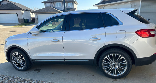 2016 Lincoln MKX in Cars & Trucks in Red Deer - Image 3