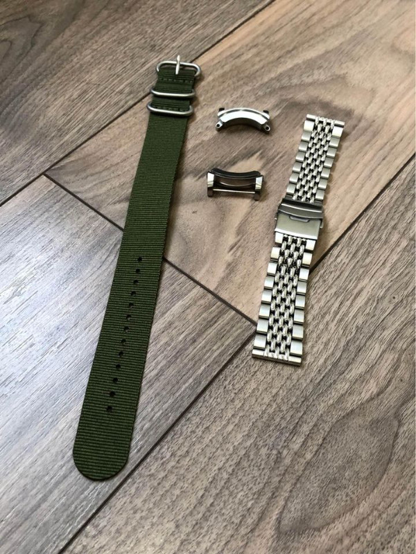 COMME NEUF! Adaptateurs et bracelets Citizen Ecozilla BJ8050-08E dans Bijoux et montres  à Ville de Montréal
