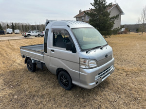 Toyota Hijet Diahatsu Jumbo kei JDM 4x4 mini truck