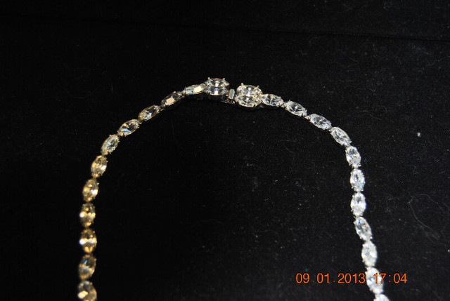Vintage signed KRAMER OF NY marquise rhinestone in Arts & Collectibles in Vancouver - Image 3