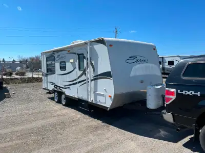 2012 KZ Spree 22 Ft  $8,000, View more