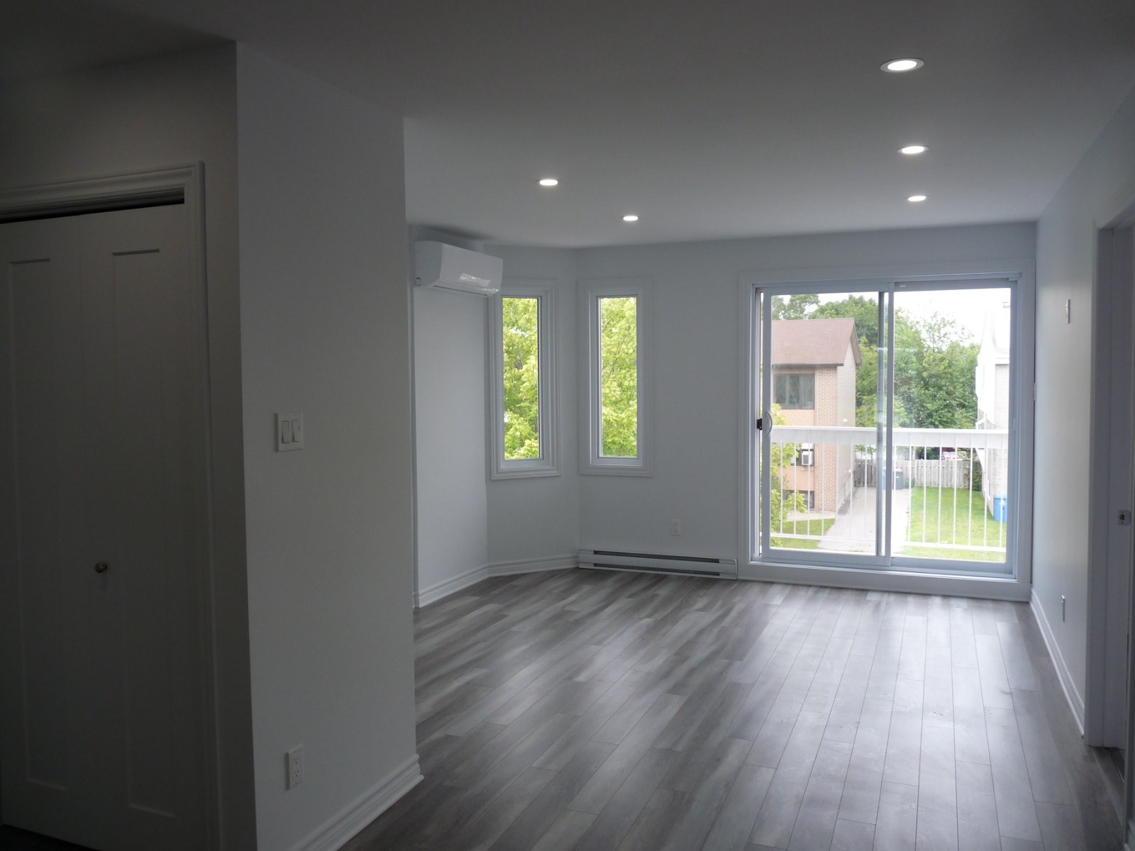 5 ½ à louer, LUMINEUX, Terrebonne _Aucun voisin au-dessus — photo 2