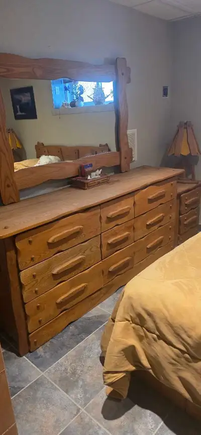 Ensemble de chambre à coucher en pin, View more