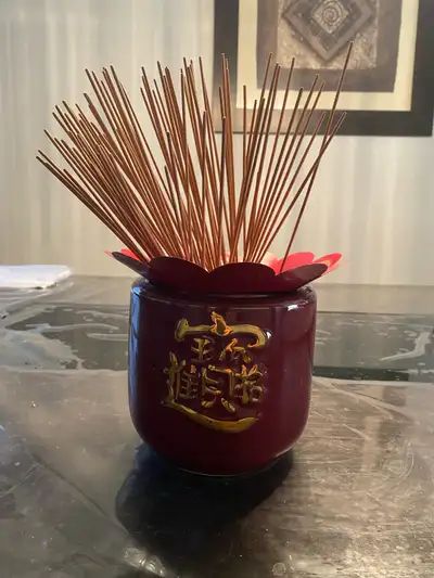 Pot Asiatique pour encent, View more