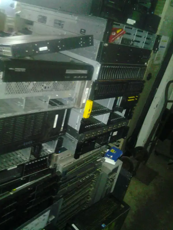 Lenovo 4587-HC1 12-bay 3.5" Storage Expansion Enclosure /w 2x 01 in Other in City of Montréal - Image 9