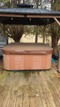 Hot Tub for free