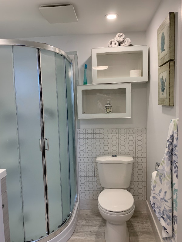 ROCKLAND COZY STUDIO /BACHELOR ONLY 920/MTH UTILITIES INCLUDED Long