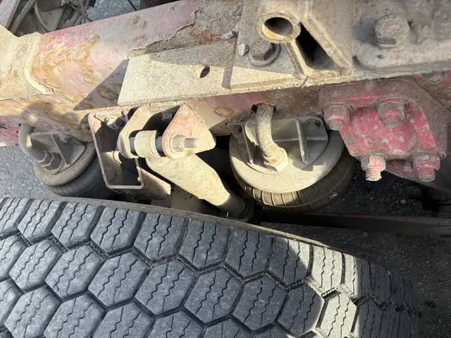 Kenworth Camion in Heavy Trucks in Longueuil / South Shore - Image 6