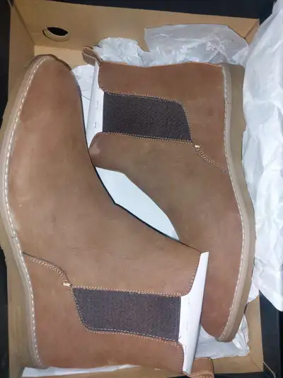 Brand new kenneth cole new age chelsea boots. Size 11. Pick up only. Will trade for lego, bulk or se...