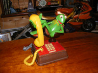Vintage 1983 Kermit The Frog Jim Henson's Landline Telephone