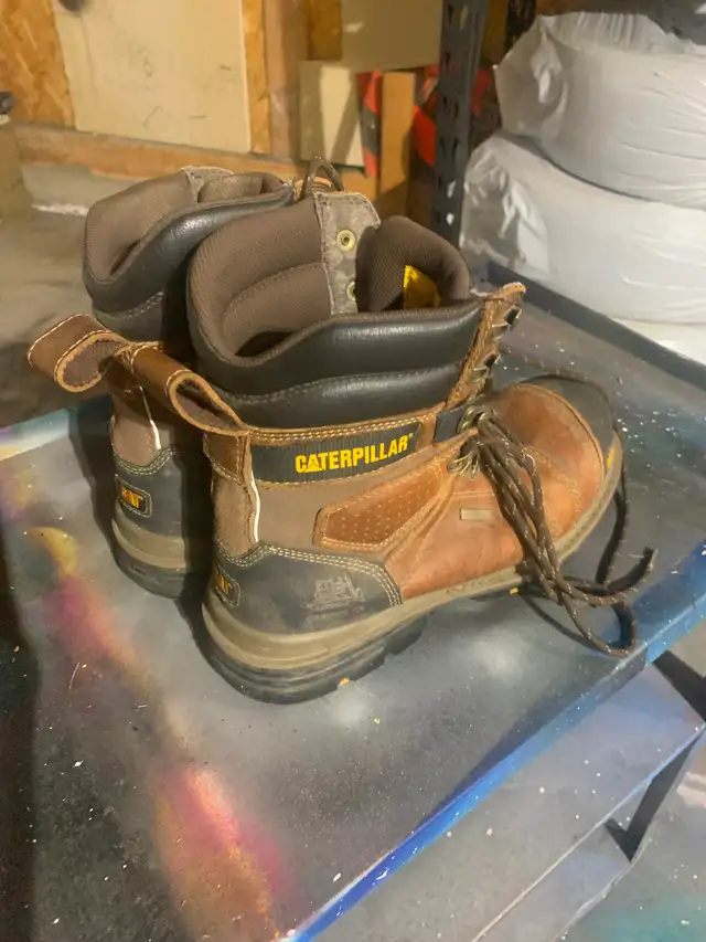 Cat Men’s Csa work boots size 10 in Men's Shoes in Edmonton - Image 4
