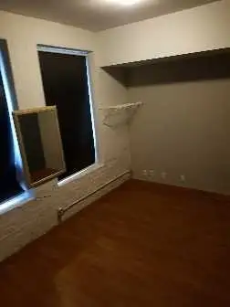Waterloo, Laurier Student rental 5 bdrm 2 bath in Long Term Rentals in Kitchener / Waterloo - Image 8