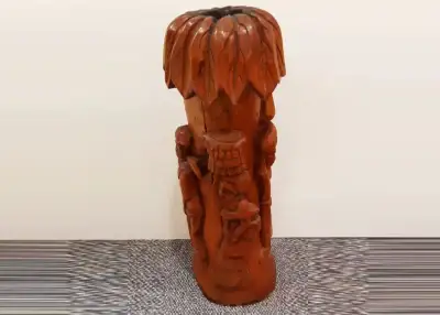 CARVED FROM A SOLID CHUNK OF WOOD. WEIGHS IN AT OVER 8 kgs! NEARLY 2 FEET TALL, AND MEASURES CLOSE T...