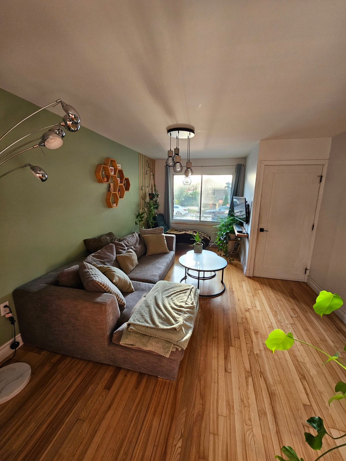 Logement a louer  grand 4 1/2 -Montréal — photo 2