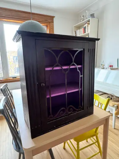Buffet - vaisselier vintage Vitre manquante