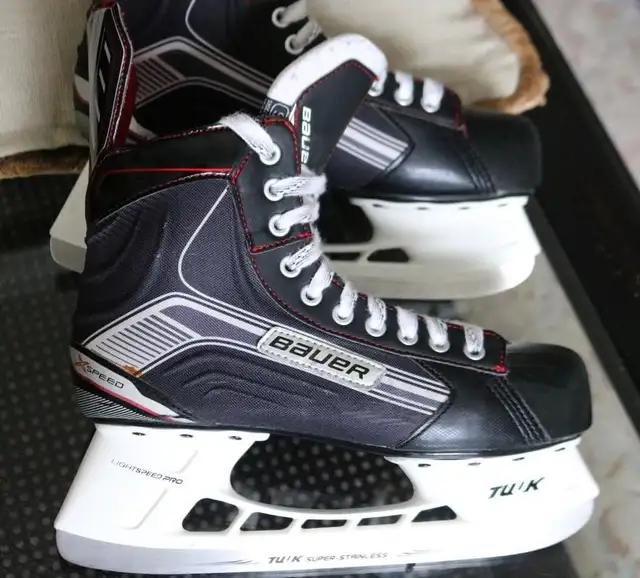 ⛸️ Bauer Vapor X Speed Senior Hockey Skates – Size 9R (US 10.5 / in Hockey in City of Toronto - Image 10