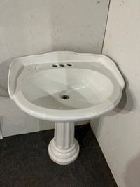 Pedestal Sink