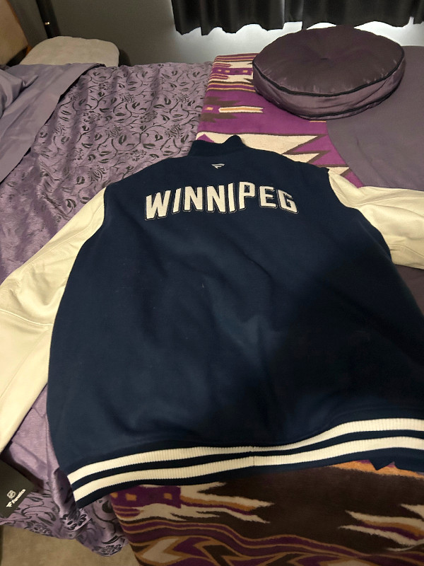 Brand new Heritage classic Milton jacket in Men's in Winnipeg - Image 2