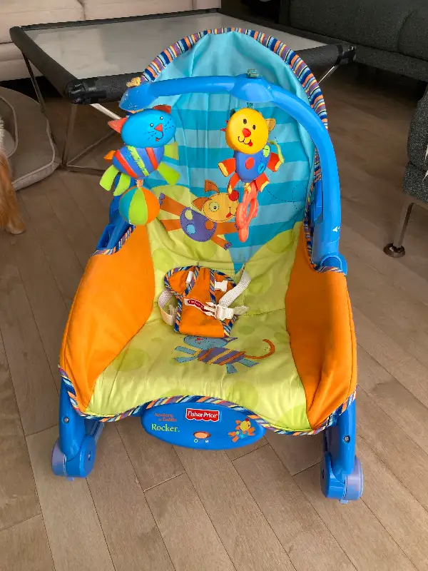 Fisher Price newborn to toddler rocker chair / baby seat in Playpens, Swings & Saucers in City of Halifax - Image 5