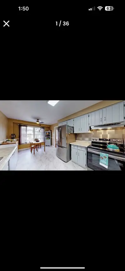 Semi detached house for rent in Quiet Pickering neighbourhood 4 bedrooms 1.5 bathrooms Open living r...