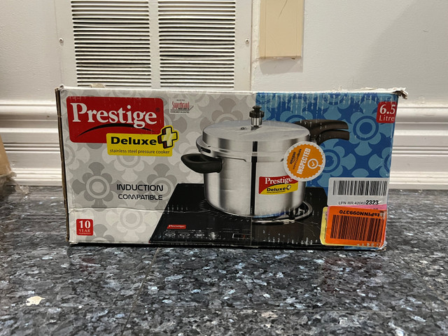 Prestige deluxe 6.5 litre stainless steel pressure cooker in Other in Mississauga / Peel Region