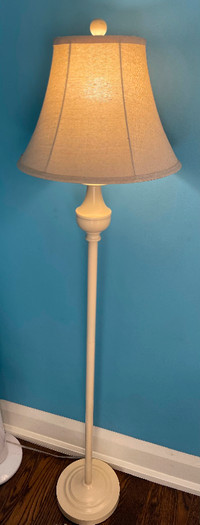 Classic White / beige foot Lamp approximately 150 cm
