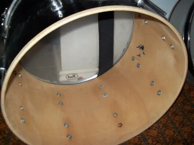 Coronet Deluxe Qualit Vinatage Kick Drum Base 20 1/2" For Parts in Drums & Percussion in Oakville / Halton Region - Image 10