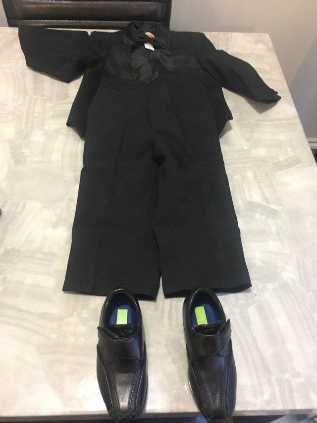 Size 3 Peanut Butter Collection Blck Tux & Black size 6D shoes in Kids & Youth in Delta/Surrey/Langley - Image 4
