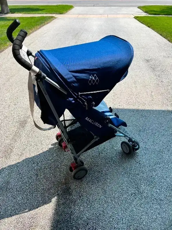 MACLAREN - Umbrella Stroller in Strollers, Carriers & Car Seats in St. Catharines - Image 7