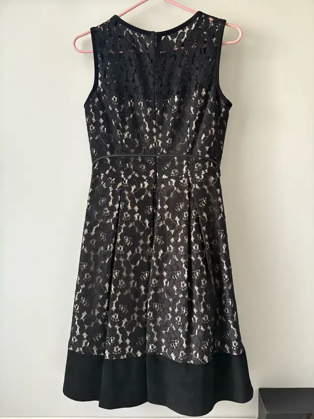 Robe noire Calvin Klein grandeur 4 in Women's - Dresses & Skirts in Longueuil / South Shore - Image 3