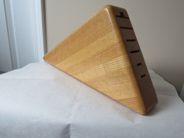 Knife Block in Other in Sudbury - Image 2