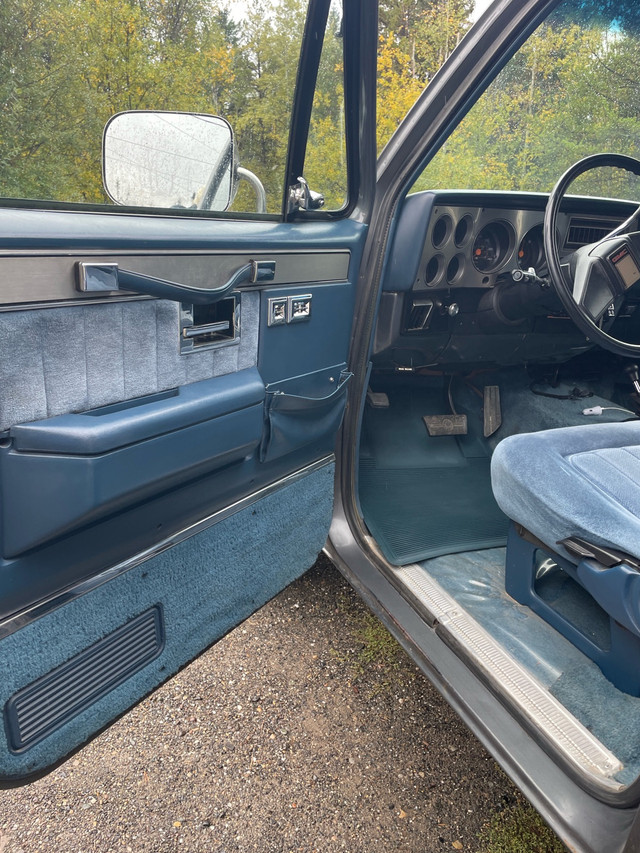 1988 Jimmy made in Canada in Classic Cars in Williams Lake - Image 4