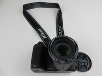 Camera Nukon Coolpix B500