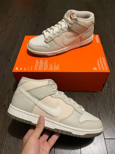 Nike Dunk Mid, View more