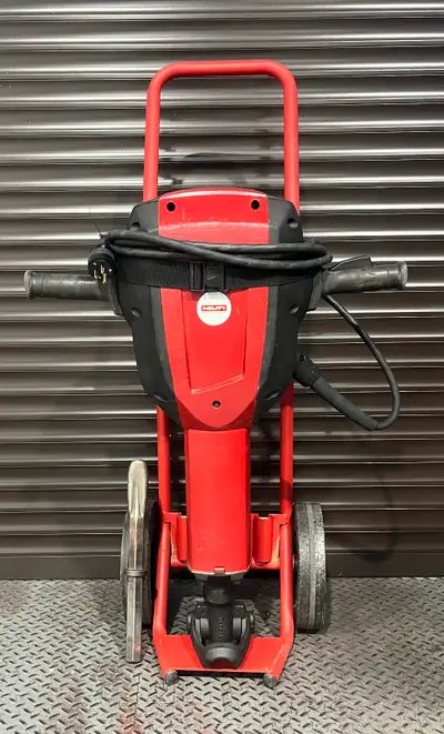 HILTI TE 3000-AVR HEAVY-DUTY ELECTRIC JACKHAMMER, View more