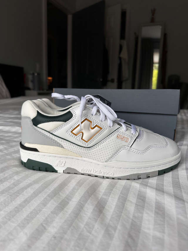 New Balance 550 - Green 8.5 M/ 10 W in Men's Shoes in City of Toronto