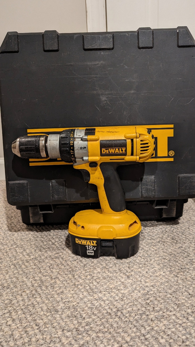 DeWalt XRP 18V cordless drill in Power Tools in Calgary - Image 2