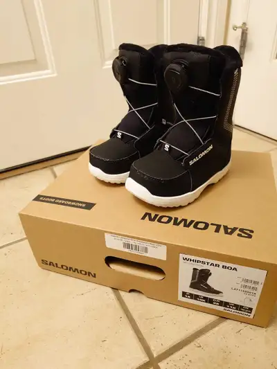 Like new Salomon Whipstar BOA kids snowboard boots, View more