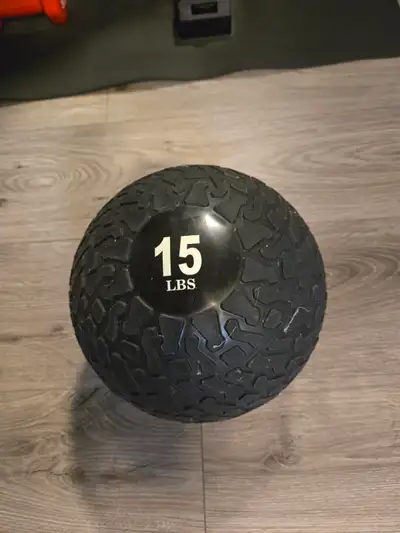 15 LB Black Medicine Ball (barely used), View more