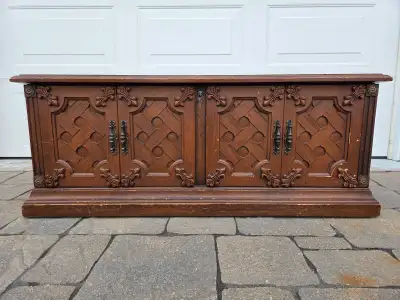 Lane Sweetheart chest from the 1970's (cedar wood chest)