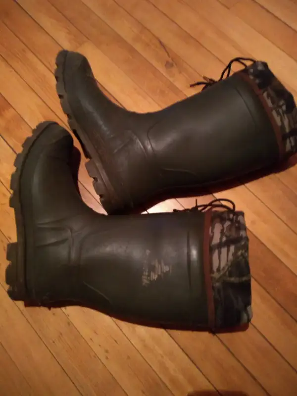 Bottes hautes KAMIK in Men's Shoes in City of Montréal - Image 9