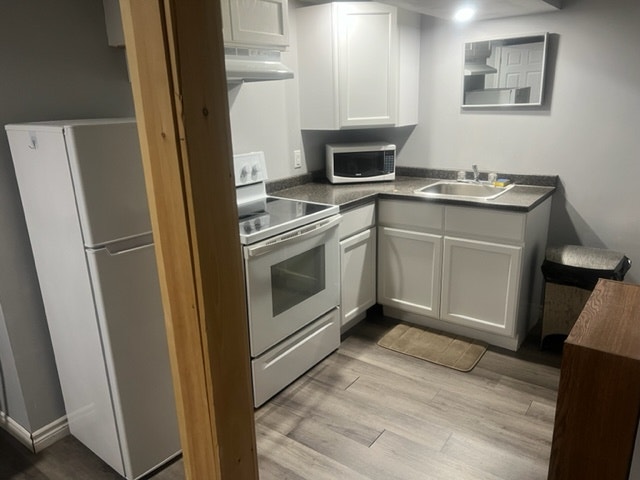 2 Bedroom 4