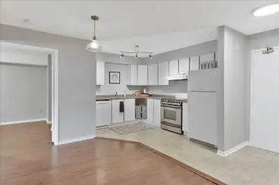 TWO BEDROOM CONDO FOR RENT BY GEORGIAN COLLEGE!