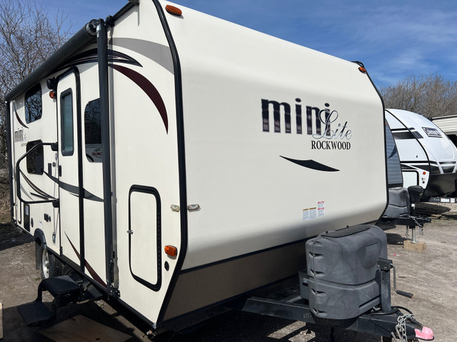 2016 Forest River Mini Lite 1905, Bunk Beds in Travel Trailers & Campers in Oshawa / Durham Region