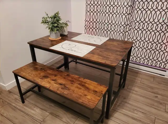 Table à manger + bancs in Dining Tables & Sets in Longueuil / South Shore - Image 2