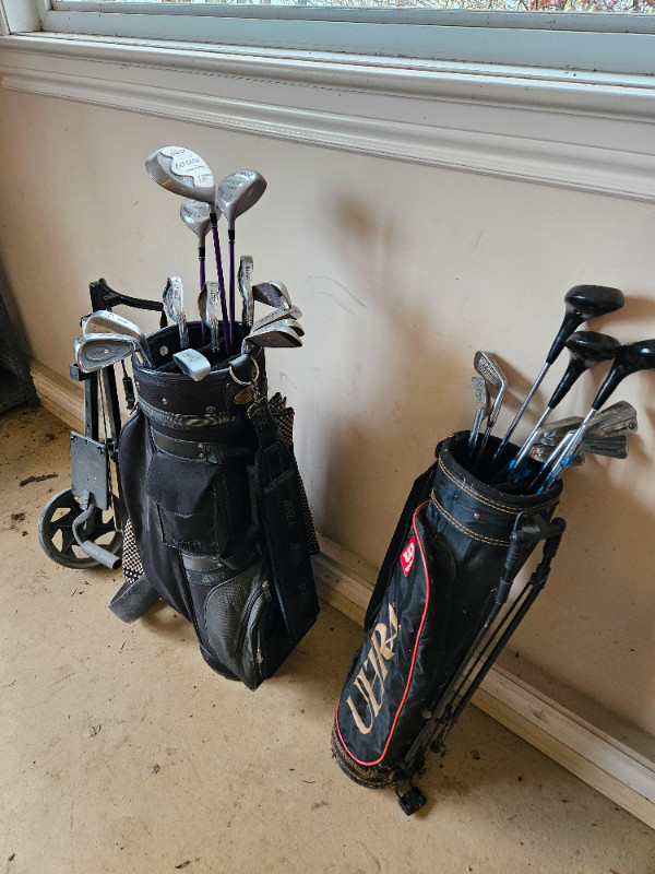 RH Golf Clubs + bags+ cart, LH Golf Clubs) for 8 yr old + bag in Hobbies & Crafts in Kingston - Image 2