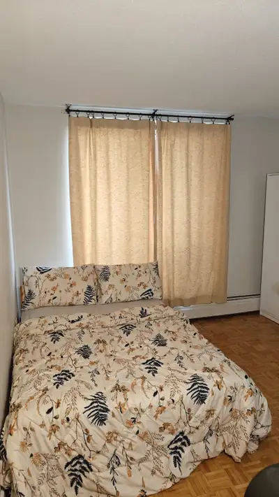 Furnished Living Room for Rent – Female Only | Vegetarian Indian Preferred Looking for a clean, resp...