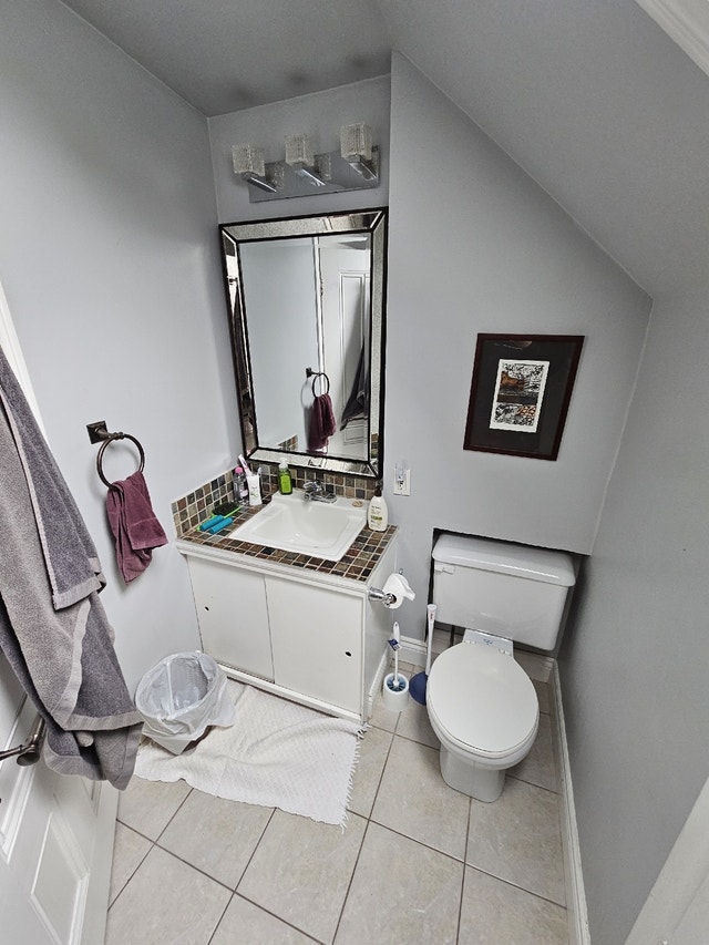 One Room in TwoBedroom AllInclusive Fully Furnished Apartment Long