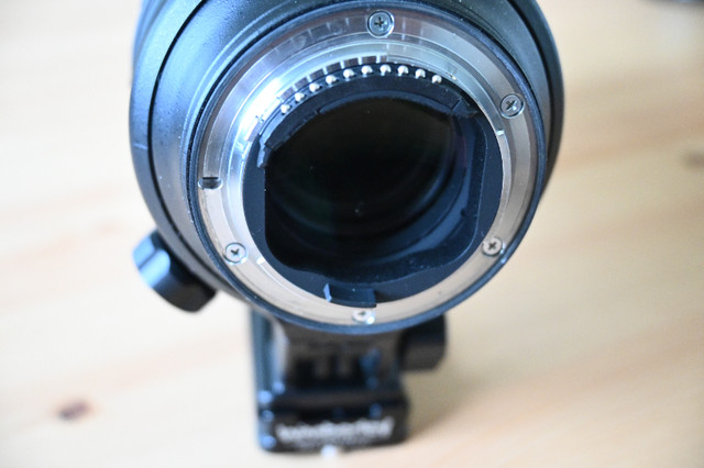 Nikon 70-200mm f2.8 FL VR in Cameras & Camcorders in City of Toronto - Image 3