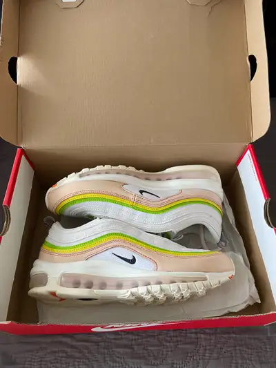 WOMENS NIKE SHOES , View more